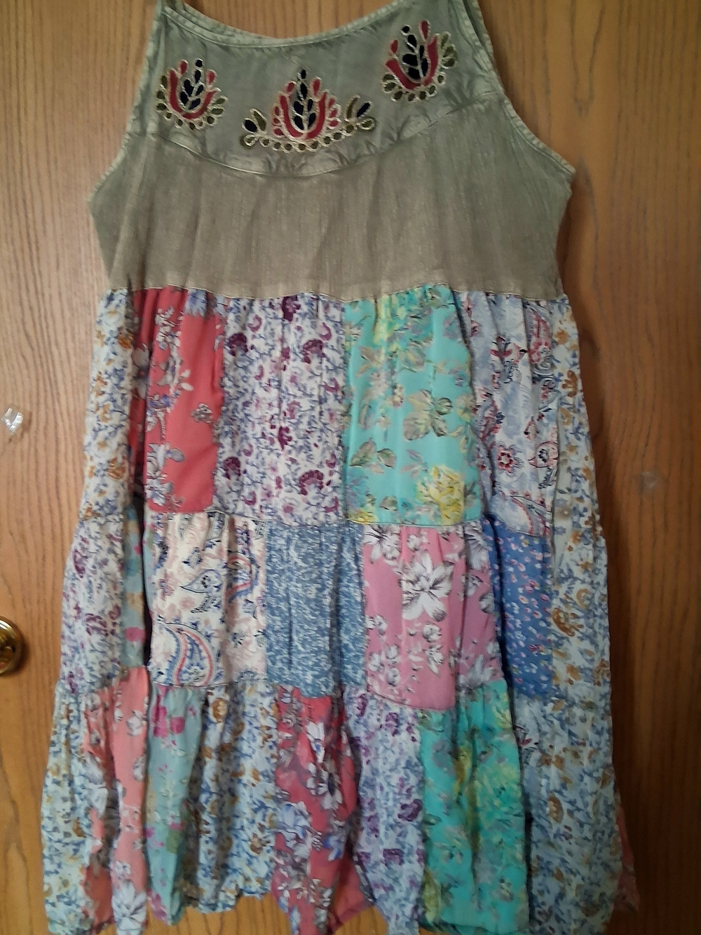 Young Threads Boho Patchwork Tiered Midi Dress in Olive & Floral Sz S - Picture 5 of 13